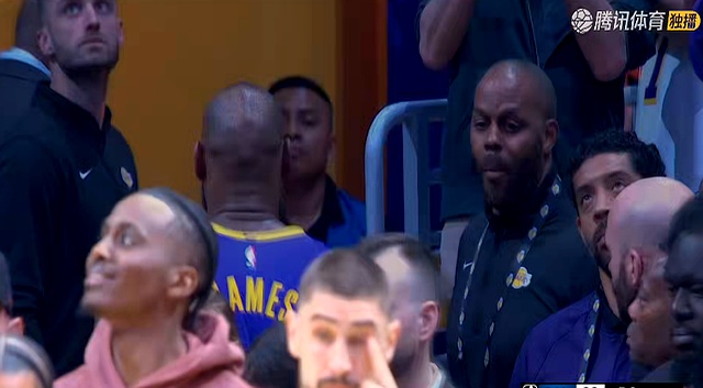 詹姆斯在独行侠比赛中精彩发挥，精彩发挥引发热议！的简单介绍开云体育全站登录