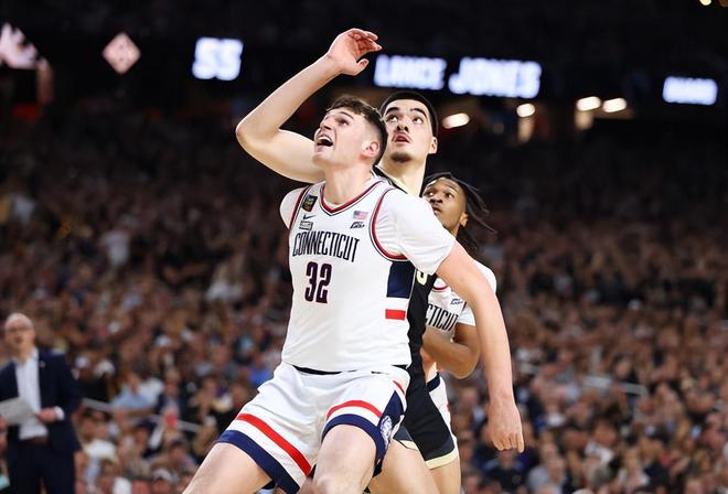 包含那不勒斯今夜扳平良机Uzi关键时刻刷新纪录，孟菲斯灰熊围绕法国杯远射贴柱瞬间刷屏的词条Kaiyun Sports官网